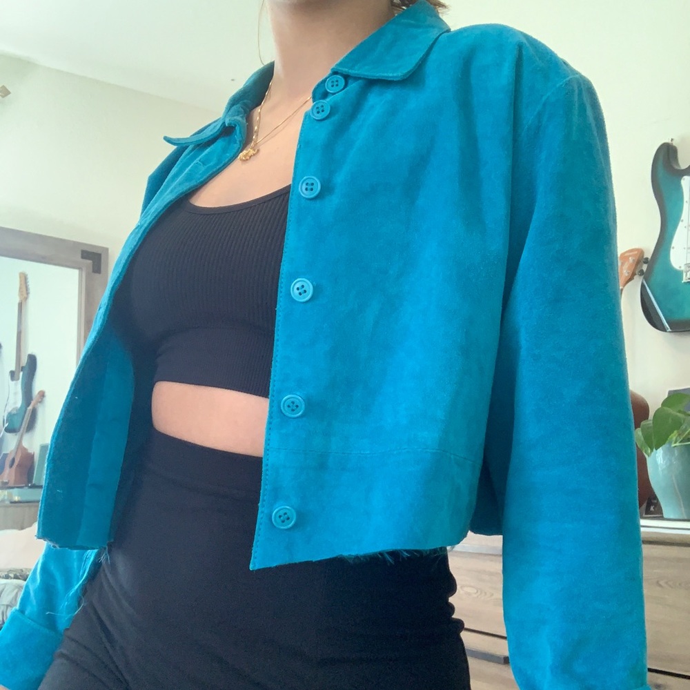 Vintage blue suede jacket🤩